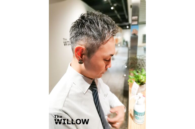 40代ヘアスタイル　白髪メンズ　神保町美容室