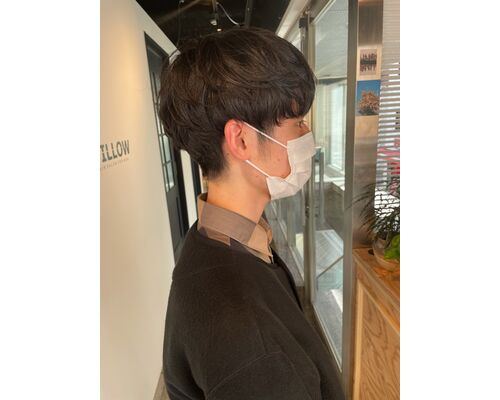 膨らまないパーマ　20代男性