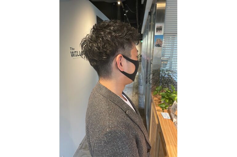 癖毛ショート　20代ヘアスタイル