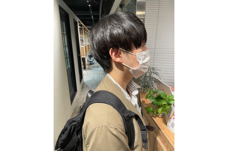 マッシュ風ショート　20代男性