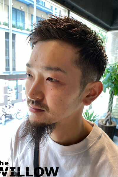 20代ヘアスタイル　30代ヘアスタイル　刈り上げ　神保町美容室