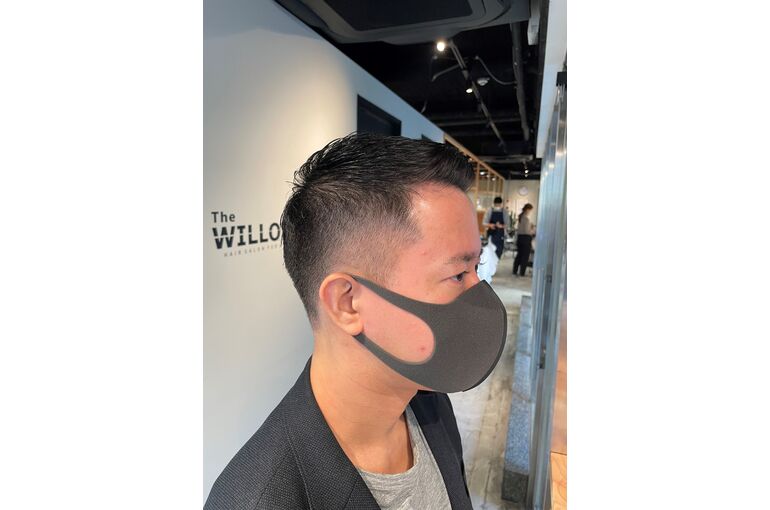20代ヘアスタイル　ソフトモヒカン　神保町美容室