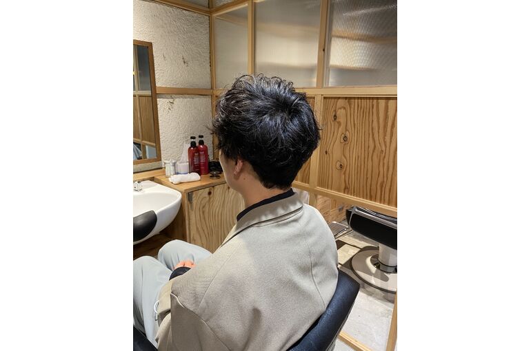 20代　30代　ツーブロック