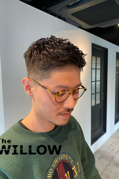 20代ヘアスタイル　30代ヘアスタイル　刈り上げ　神保町美容室